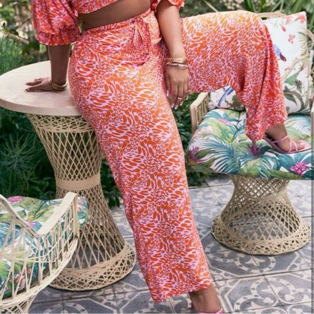 Women's Pink & Orange Patterned Pants